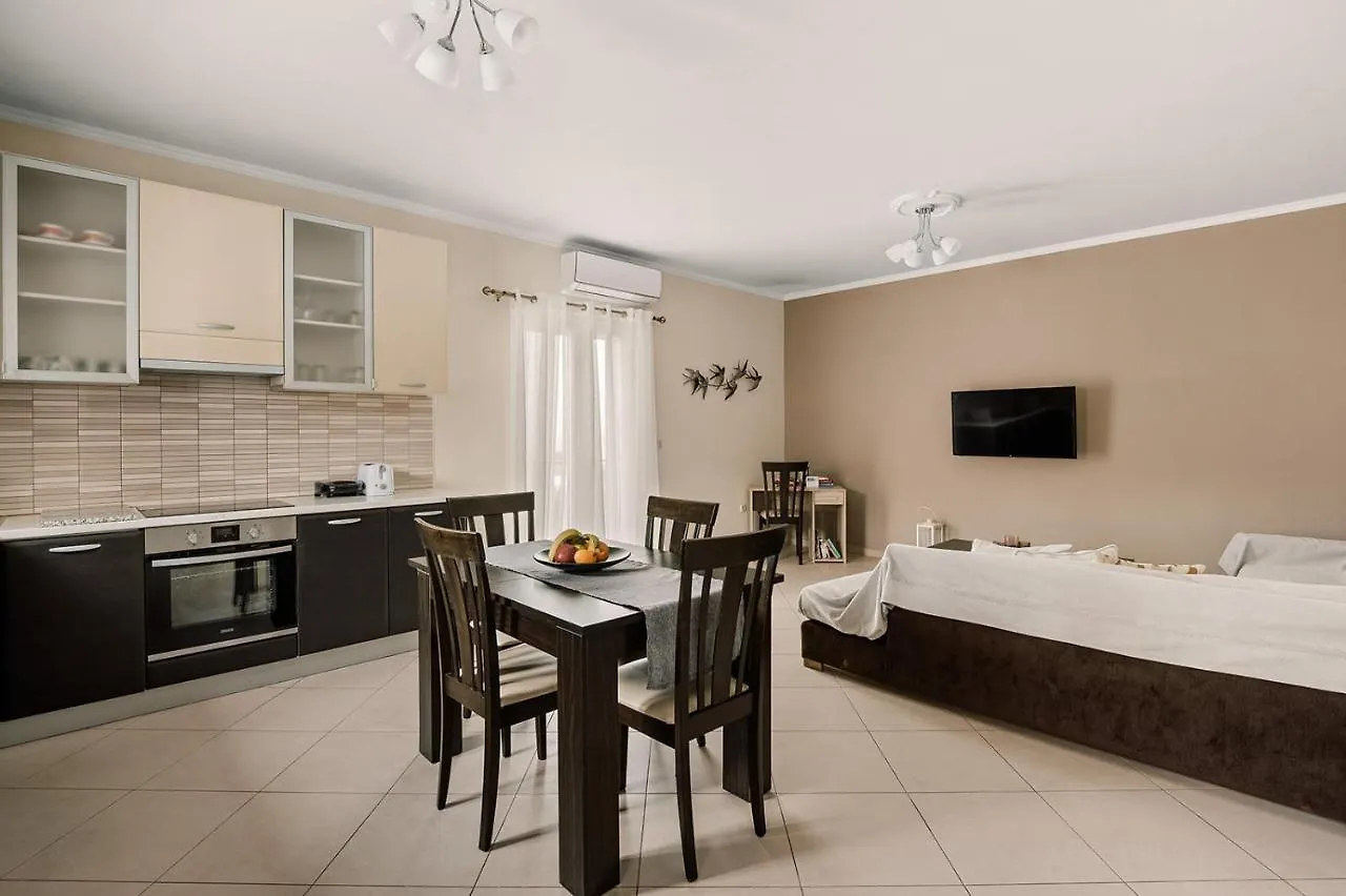 Mandi'S Apartments Karavados 0*,  Greece